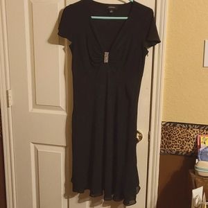 R&M Richards Size 8 Short Black Evening dress